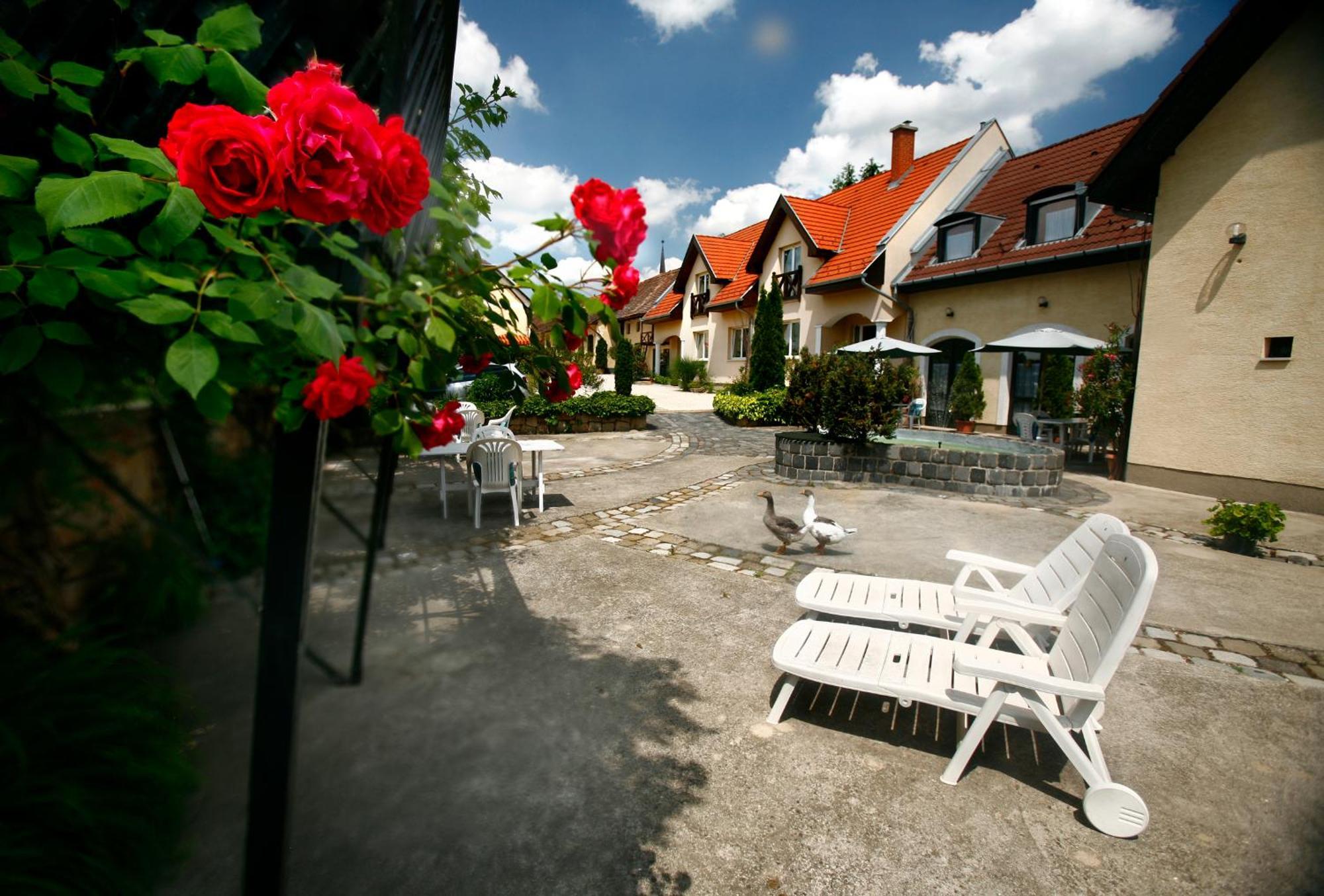 Hotel Keszi Panzio Budakeszi Exteriér fotografie