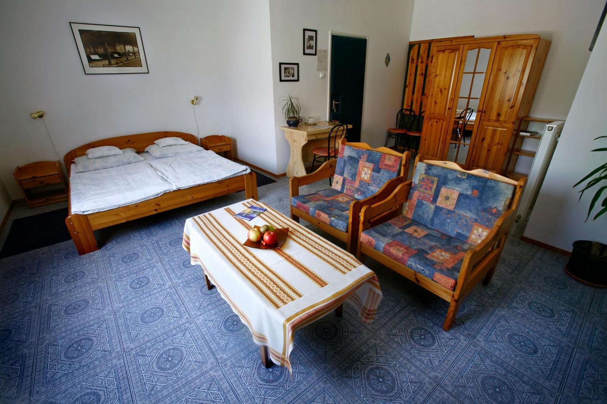 Hotel Keszi Panzio Budakeszi Exteriér fotografie