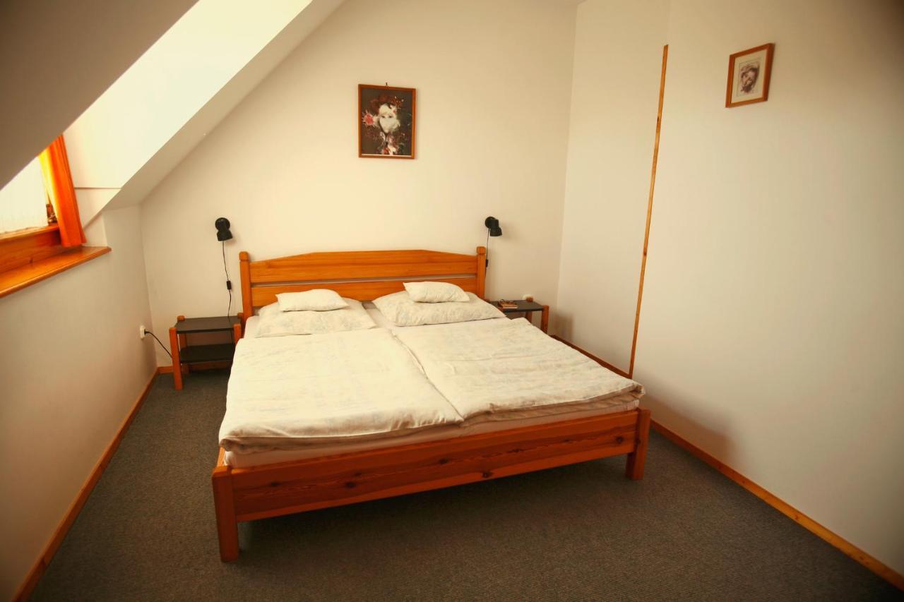 Hotel Keszi Panzio Budakeszi Pokoj fotografie
